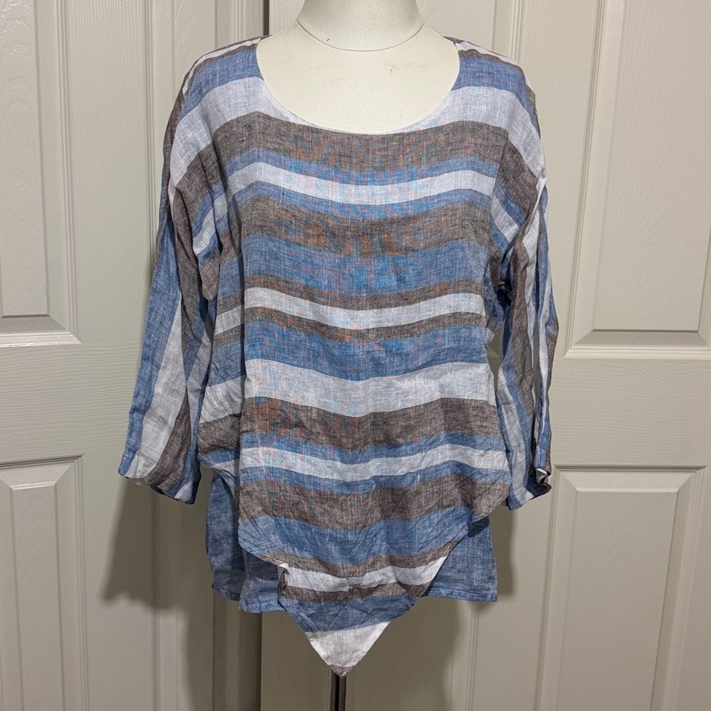 Terra Blu Made in Italy Relaxed Striped Linen-Blend Langelook Top in Blue/Brown